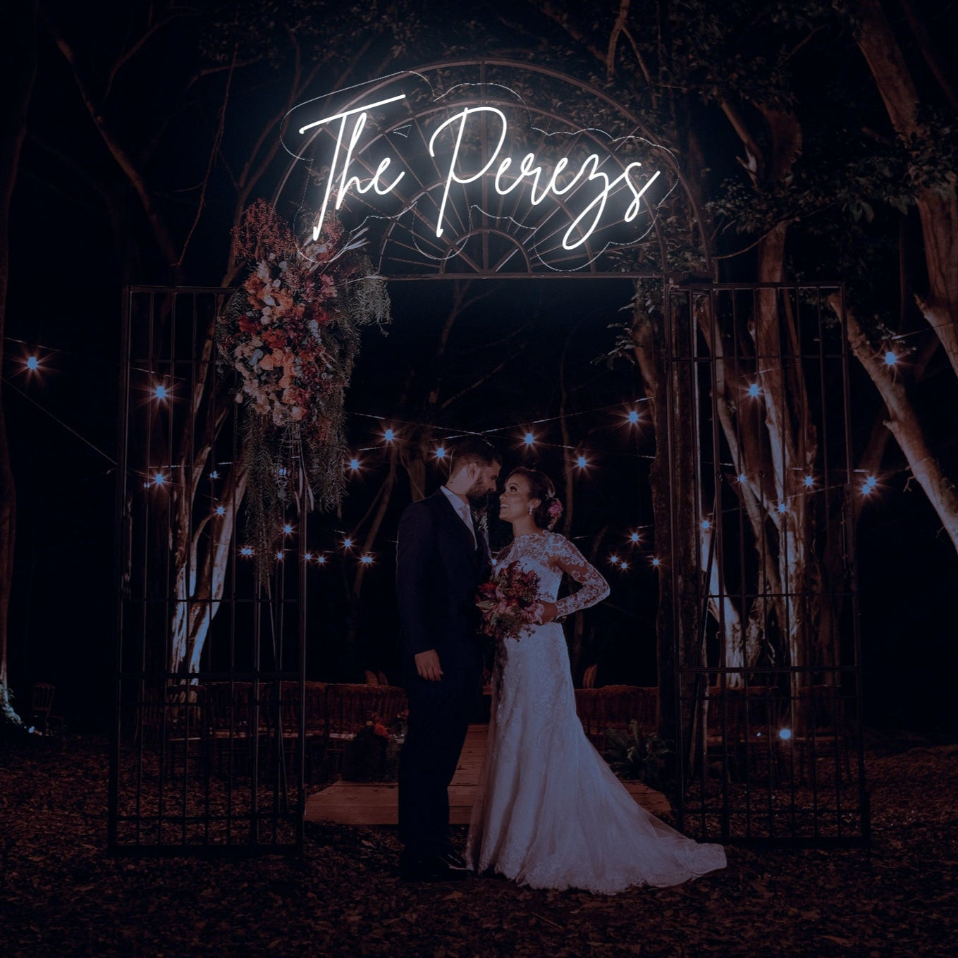 The Perezs - LED Neon Family Name Wedding Sign