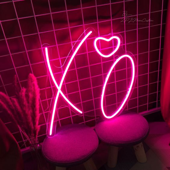 XO - LED Neon Sign